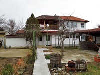 Удивительный дом с большим садом и морской панорамой в Варне