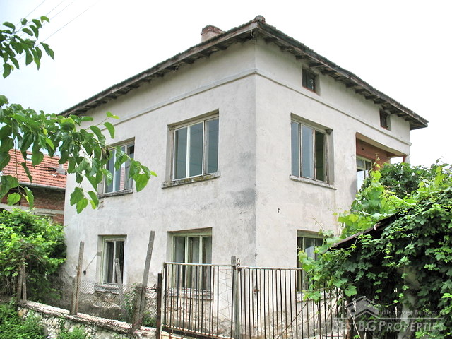 Дом в  районе  Сандански