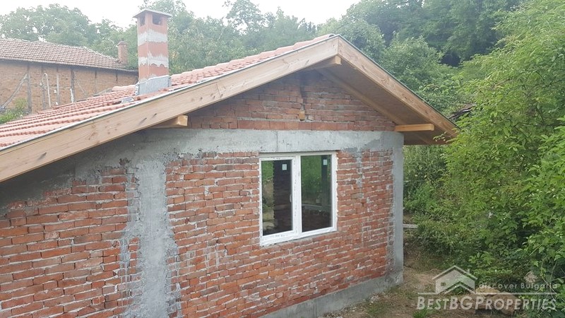 Продается дом в 2 км от Габрово