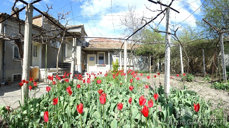 Дом для продажи в г. Каспичан