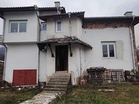 Продажа дома в городе Правец