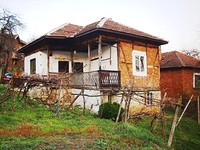 Дома в Берковица