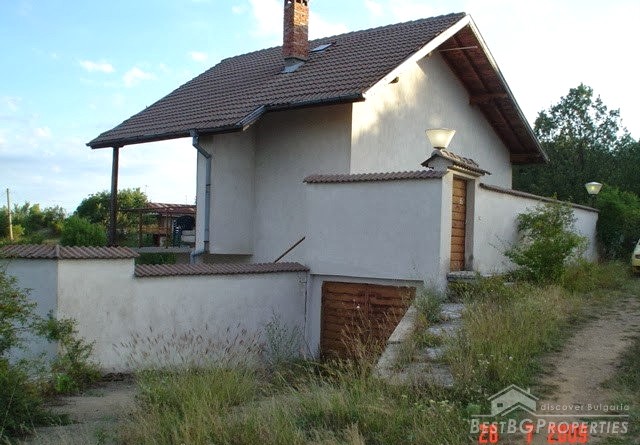 Дом для продажи недалеко от города Дупница