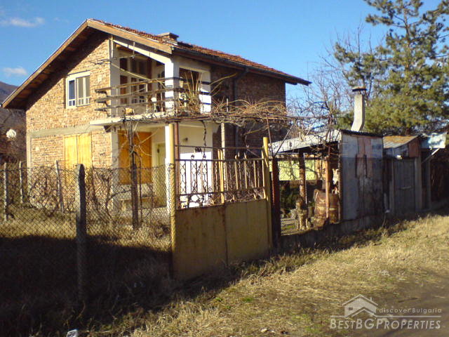 Дом для продажи недалеко Пазарджик