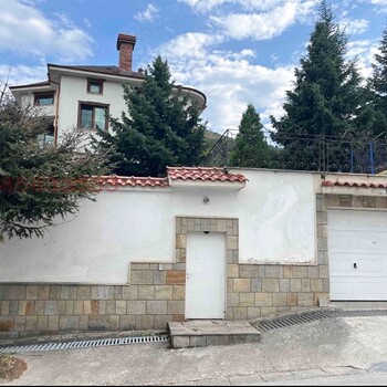 Дом на продажу недалеко от Пловдива