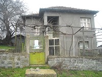 Дом для продажи недалеко от Приморско