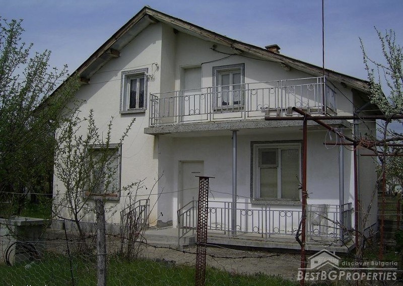 Дом для продажи недалеко от города Стара Загора
