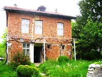 Дом для продажи недалеко от Трояна