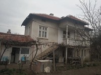 Продается дом недалеко от города Мездра