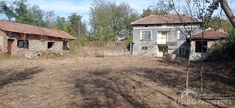 Продается дом недалеко от города Павликени