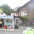 Дом с магазином для продажи в Своге