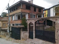 Незаконченный дом на продажу в Сопоте