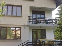 Дома в Боровец