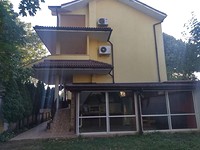 Продается большой новый дом в Добриче