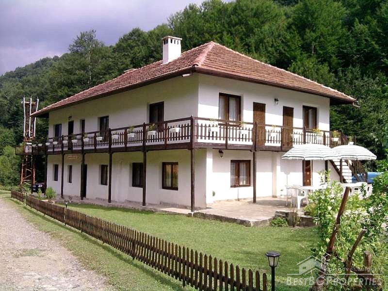 Большой новый дом для продажи в Тетевенском Балкане