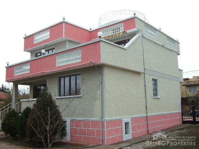 Элитный дом на продажу недалеко от города Шабла