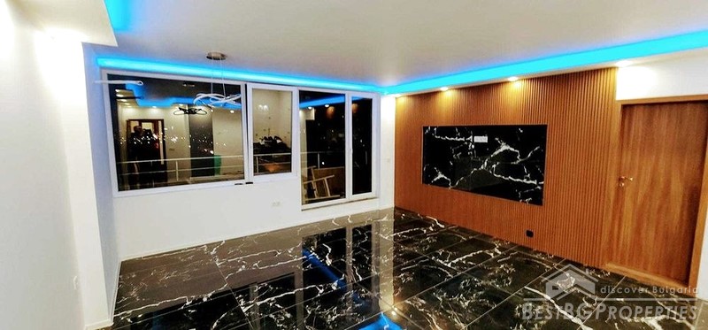 Новая роскошная квартира с отделкой на продажу в Софии