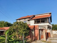 Хороший дом для продажи недалеко от Пазарджика