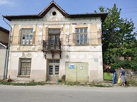 Продается старый дом недалеко от города Севлиево