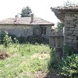 Старый сельский дом для продажи недалеко от Варны