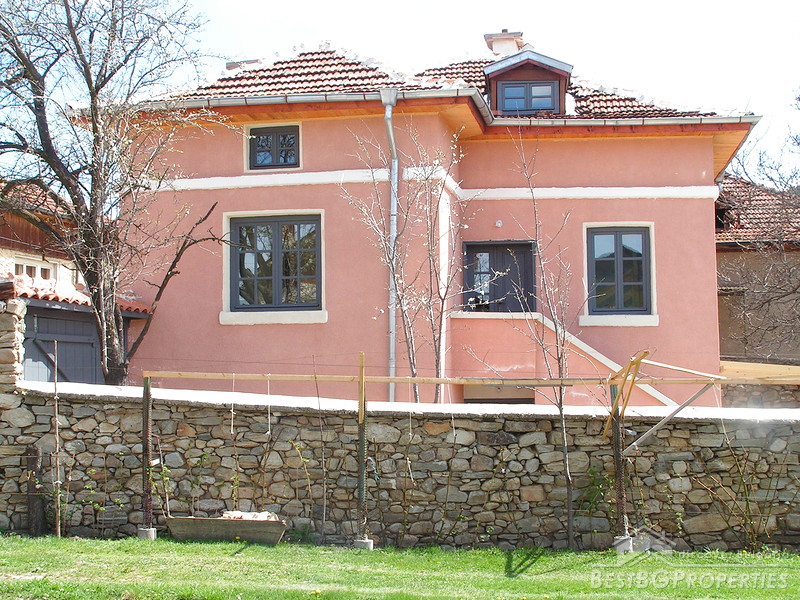 Идеальный дом для продажи недалеко от Велинграда и озера Батак