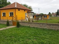 Продается отремонтированный дом недалеко от г. Оряхово