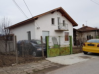 Отремонтированный дом для продажи недалеко от Ботевграда