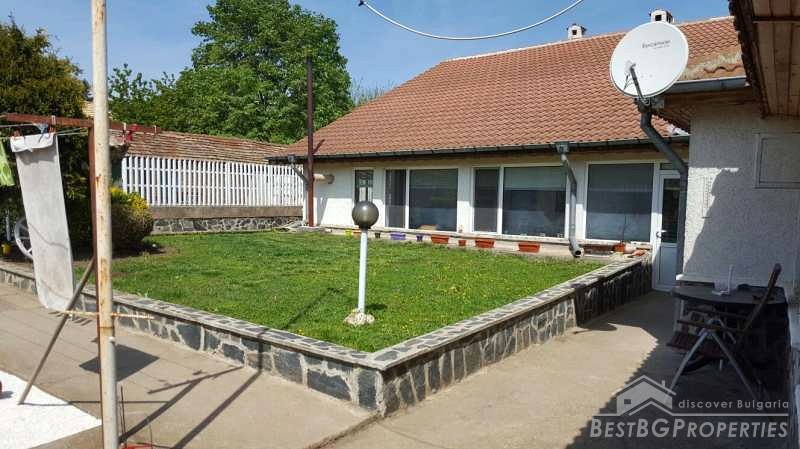 Отремонтированный дом для продажи недалеко от Добрича