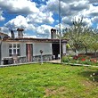 Отремонтированный дом для продажи недалеко от Добрича