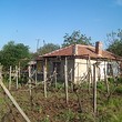Сельский дом для продажи недалеко от Ямбола
