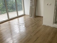 Продажа просторной новой двухуровневой квартиры в Софии