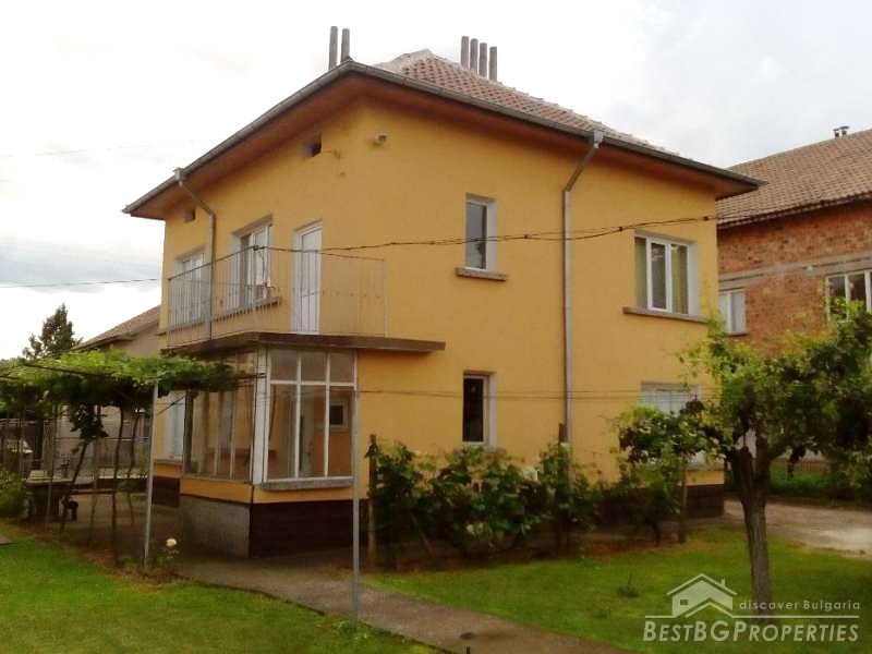 Два дома для продажи в Криводоле