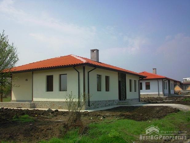 Два дома для продажи недалеко от Бургаса