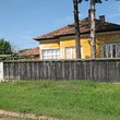 Два дома на общем участке земли вблизи г. Видин