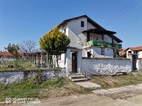Продается двухэтажный дом недалеко от г Хасково