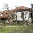 Симпатичные дом у подножия из Стара планина горных