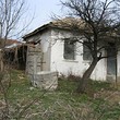 Дом в деревне неподалеку довольно Карнобат