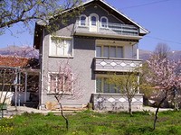 Дом для продажи недалеко Казанлык