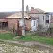 Старый дом неподалеку Варна