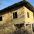 Старый сельский дом для реконструкции