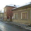 Один дом возле Троян