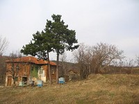 Малые сельские дома в 50 км от моря