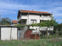 Масивный дом возле Бургаса