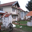 Два дома и виллы А возле реки Дунай