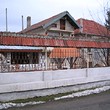 Два дома и виллы А возле реки Дунай