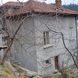 Двухэтажный дом для продажи недалеко от Пампорово