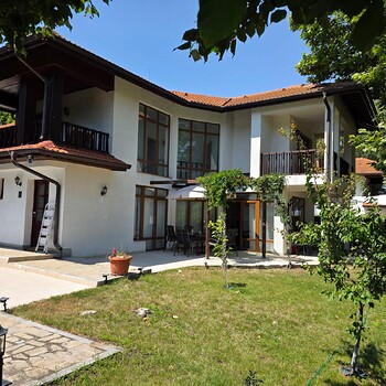 Дома в Поморие