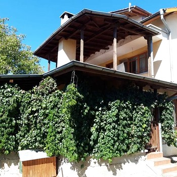 Дома в Бургас