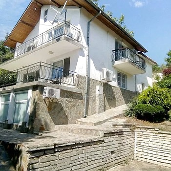 Дома в Балчик