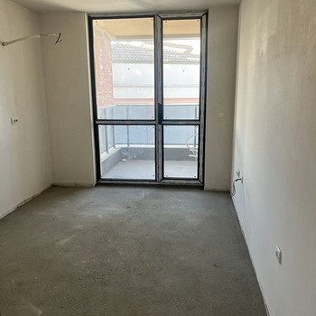 Квартира на продажу в Пловдиве